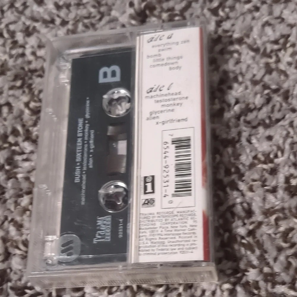 Bush Sixteen Stone Cassette Tape - Picture 2 of 3
